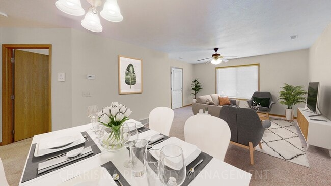 West Oaks Estates in Hartford, SD - Foto de edificio - Building Photo