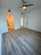 47 NW 30th St, Unit B3 in Miami, FL - Building Photo - Building Photo