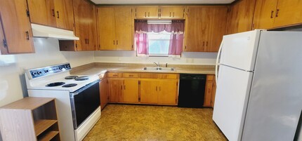 11 Trails End Rd in Quincy, FL - Building Photo - Building Photo