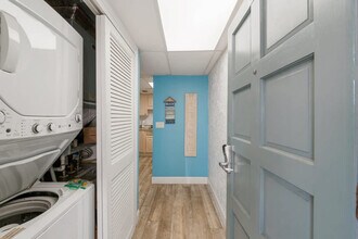 8727 Thomas Dr in Panama City, FL - Building Photo - Building Photo