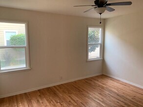8337 Dunbarton Ave, Unit 8339 in Los Angeles, CA - Building Photo - Building Photo