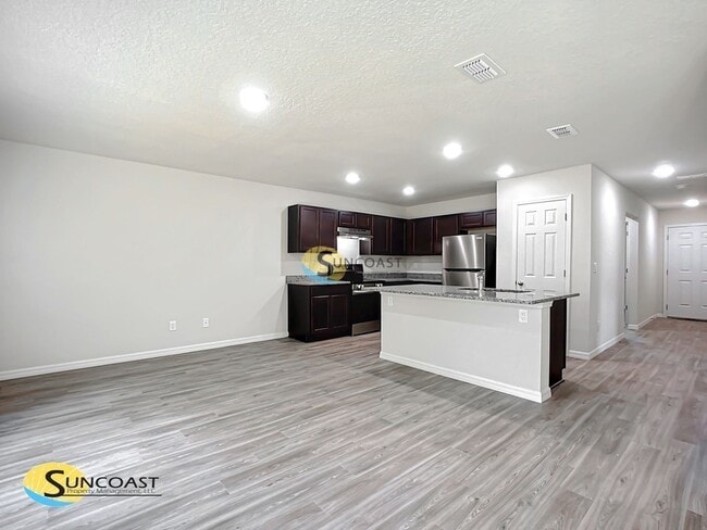 32 Rosepetal Ln, Unit A in Palm Coast, FL - Building Photo - Building Photo