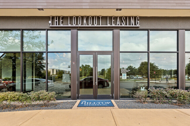 The Lookout in Dallas, TX - Foto de edificio - Building Photo