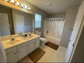 7806 Fern Hollow Dr in Chesterfield, VA - Building Photo - Building Photo