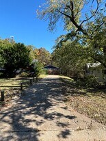 511 N 23rd W Ave in Tulsa, OK - Building Photo