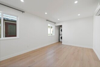13312 Lemoli Ave, Unit 3257 W 134TH STREET in Hawthorne, CA - Building Photo - Building Photo