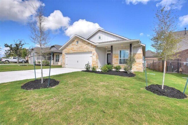 704 Bonnet Blvd in Georgetown, TX - Building Photo - Building Photo