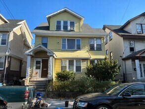 110 Huntington Terrace in Newark, NJ - Building Photo - Building Photo