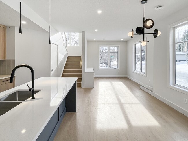 8604-8685 85 St NW in Calgary, AB - Building Photo - Building Photo