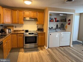 310 Ridge Ave in Gloucester Township, NJ - Building Photo