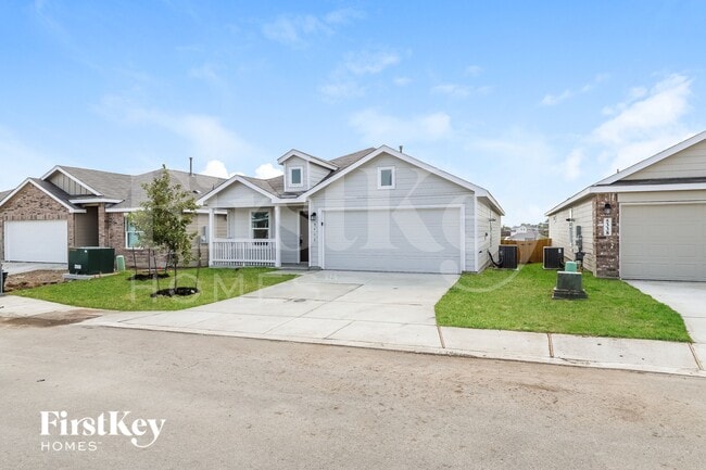 5402 Basil Chase in Saint Hedwig, TX - Building Photo - Building Photo