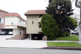 10555 Woodbine St in Los Angeles, CA - Building Photo - Building Photo