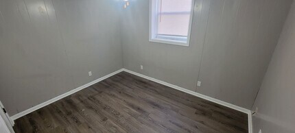 115 W Johnson Ave in Charleston, IL - Building Photo - Building Photo