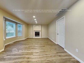 12318 SE 315th Pl in Auburn, WA - Building Photo - Building Photo