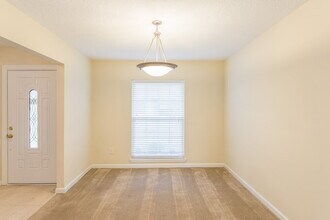 409 Sweet Jasmine Way in Jacksonville, FL - Building Photo - Building Photo