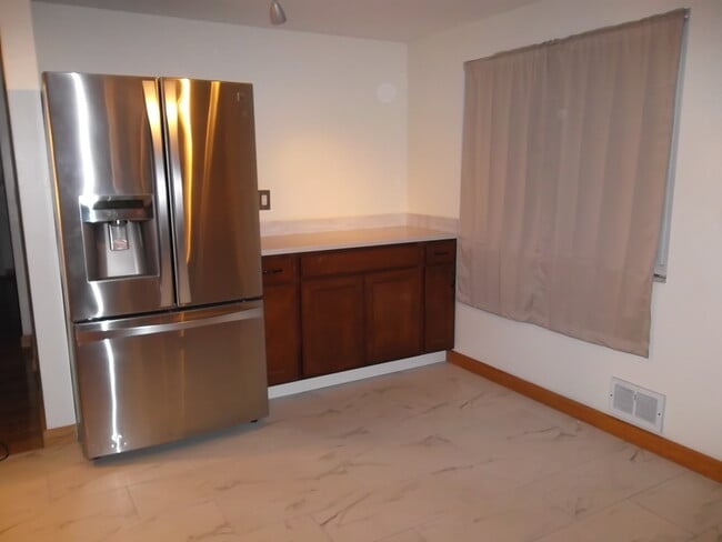 2617 Bethel Crest Dr in Bethel Park, PA - Foto de edificio - Building Photo