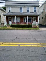 636 Boulevard Ave, Unit B in Dickson City, PA - Building Photo