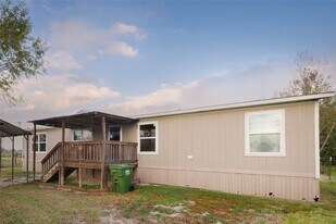 1170 County Rd 603 in Dayton, TX - Building Photo