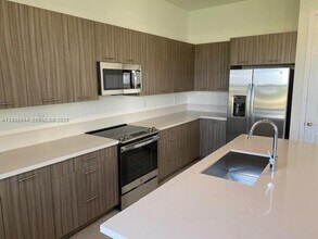 4435 SW 174th Ave in Miramar, FL - Building Photo - Building Photo