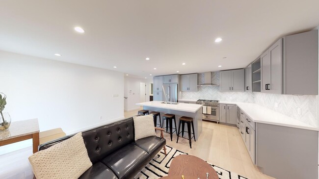 398 Lansdale Ave in San Francisco, CA - Building Photo - Building Photo
