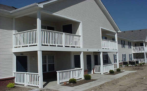 Albany Club Condominiums (por) in Columbus, OH - Building Photo