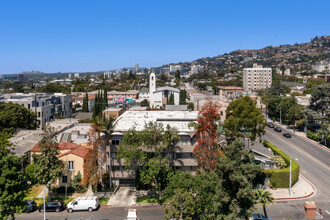 1247 N Orange Grove Ave in West Hollywood, CA - Building Photo - Building Photo