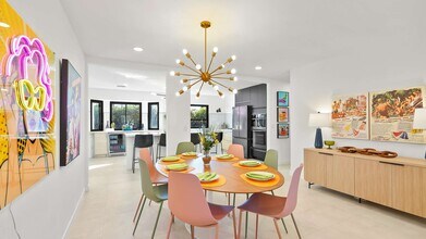 2004 Nicola Rd E in Palm Springs, CA - Foto de edificio - Building Photo