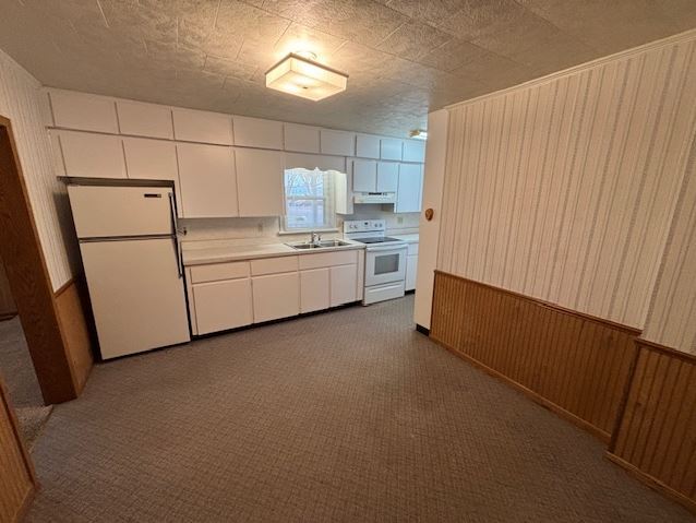 13518 8th St in Osseo, WI - Building Photo - Building Photo