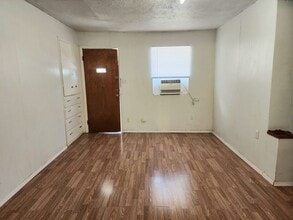 521 S Main Ave in Portales, NM - Building Photo - Building Photo