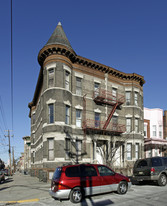 324-326 24th St Apartments