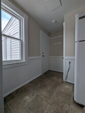 86 Main St in East Windsor, CT - Building Photo - Building Photo