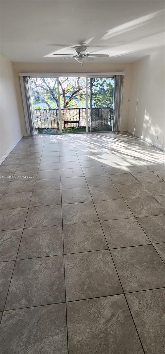 3711 NW 95th Terrace in Sunrise, FL - Building Photo - Building Photo