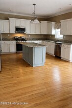 6803 Northwind Way in Crestwood, KY - Building Photo - Building Photo