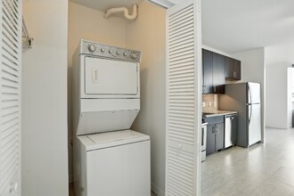 164 Forest Ave in Oak Park, IL - Foto de edificio - Building Photo