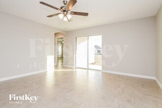 618 Lindbergh Wy in Davenport, FL - Building Photo - Building Photo