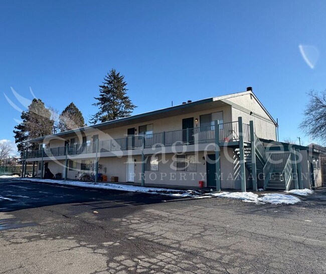 17-19 S Roosevelt St in Walla Walla, WA - Building Photo - Building Photo