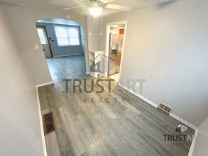 5335 Cottage St in Philadelphia, PA - Building Photo - Building Photo