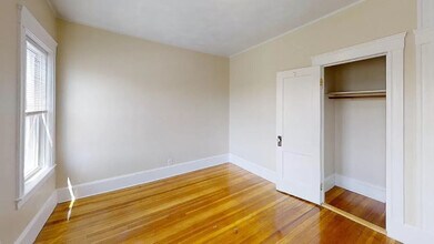 303 Tappan St, Unit 3 in Brookline, MA - Building Photo - Building Photo