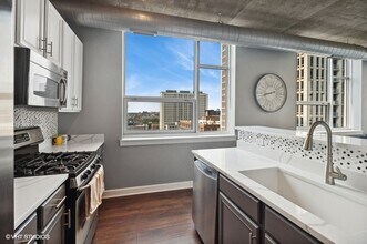 1305 S Michigan Ave, Unit 1005 in Chicago, IL - Foto de edificio - Building Photo