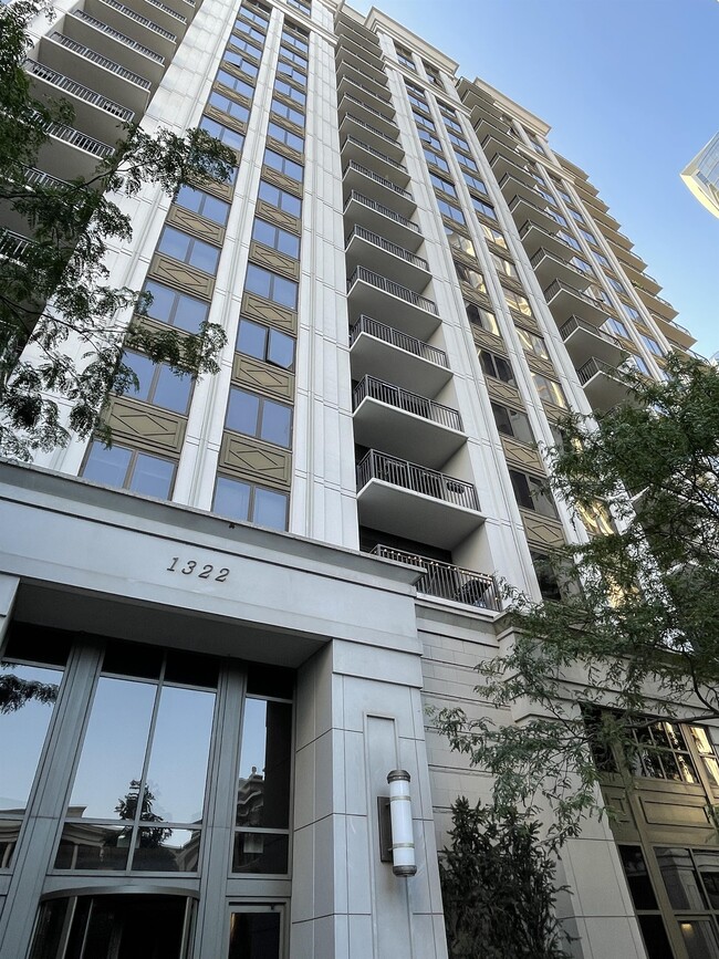 1322 S Prairie Ave in Chicago, IL - Building Photo - Building Photo