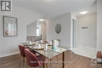 720 Expansion Rd in Ottawa, ON - Building Photo - Building Photo