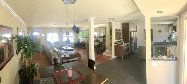 2457 Burgener Blvd in San Diego, CA - Building Photo - Building Photo