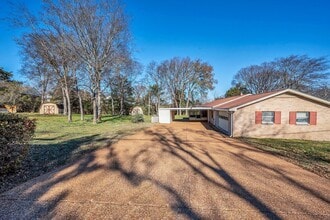 140 Almaville Rd in Smyrna, TN - Building Photo - Building Photo