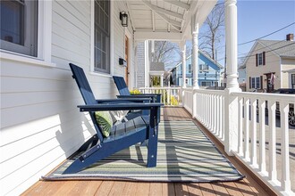 4 Gladding Ct in Newport, RI - Building Photo - Building Photo