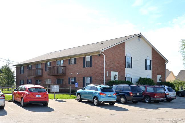 Trenton Place Apartments in Trenton, OH - Foto de edificio - Building Photo