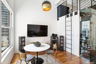 74 New Montgomery St in San Francisco, CA - Building Photo - Building Photo