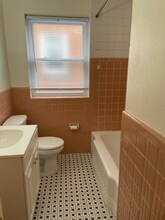 45 Brighton Way in Clayton, MO - Building Photo - Building Photo