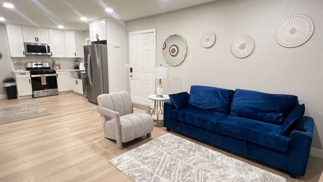 property at 321 W Park Ave