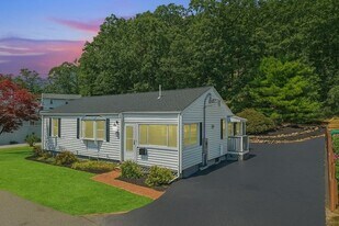 33 Park Rd in Lynn, MA - Building Photo