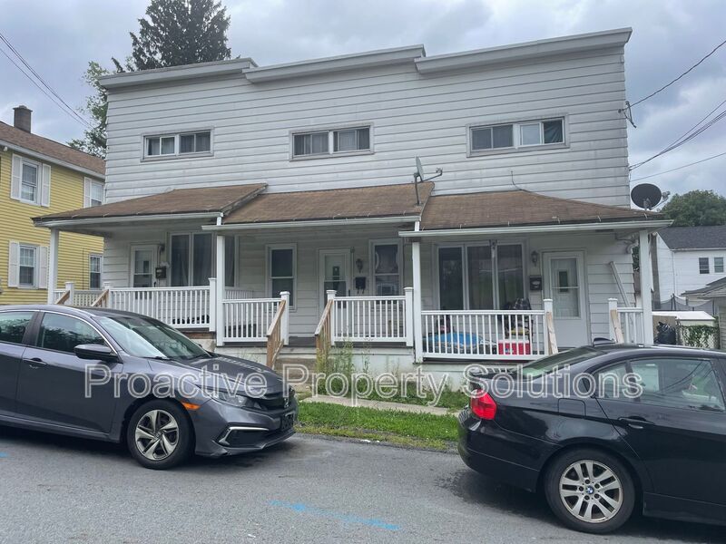 214-218 N Fillmore Ave in Scranton, PA - Building Photo